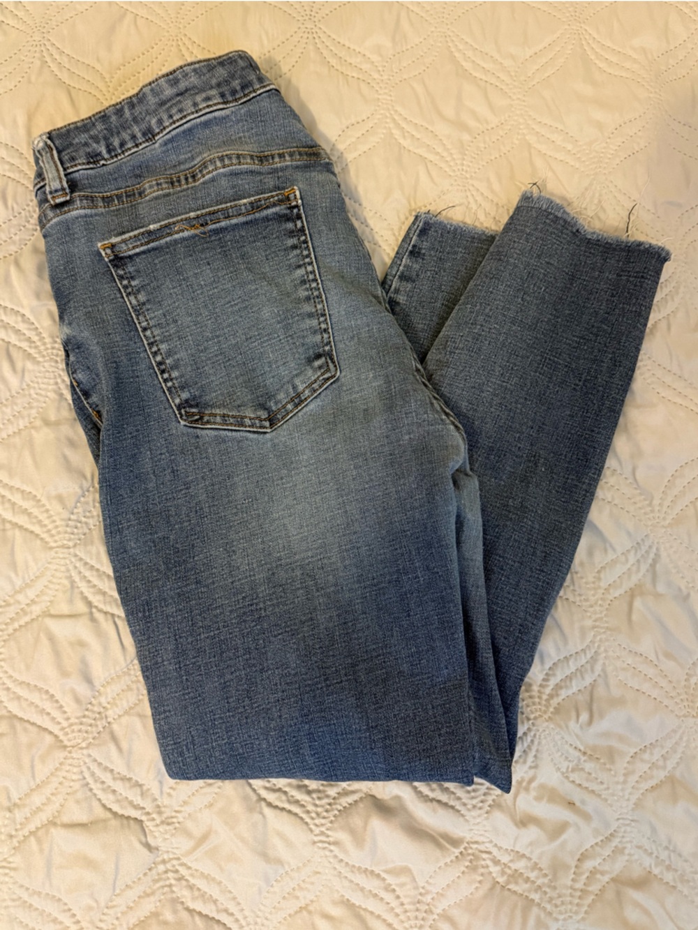 Pistola Denim Jeans Size 30 Distressed Straight Leg Raw Hem Light Wash High Rise - Picture 3 of 3
